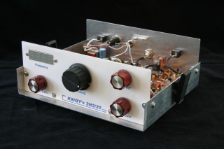 2N2/20 Front View